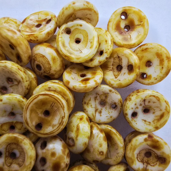 Piggy T02020 White Travertin