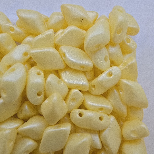 GemDuo 8x5 mm 29301AL Powdery Pastel Yellow