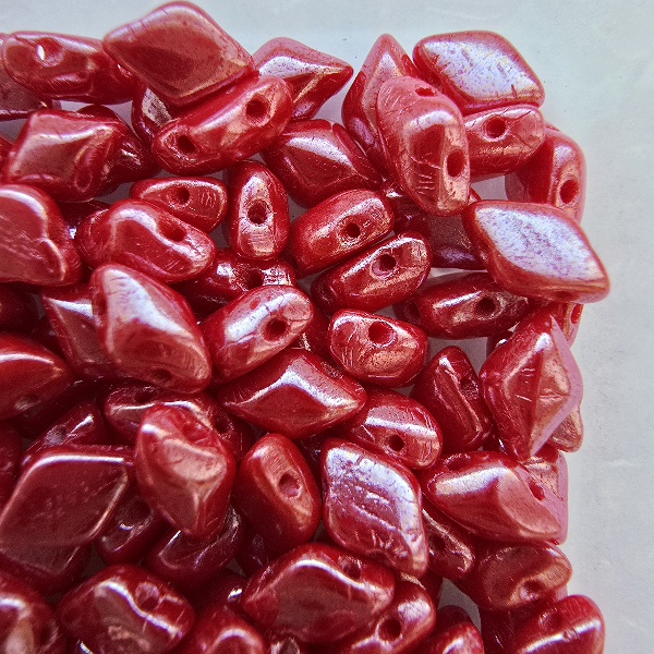 GemDuo 8x5 mm L93200 Coral Red Luster