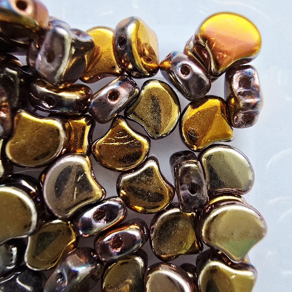 Gibigyongy.hu - Ginko 7,5x7,5 mm 00030-27103 Full Capri Gold