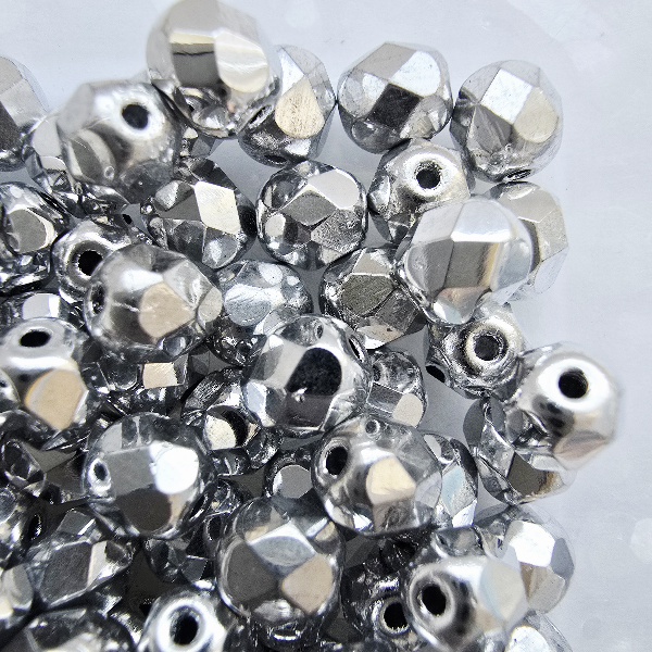 Cseh Csiszolt 6 mm 27000CR Silver