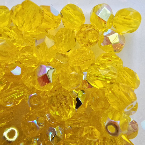 Gibigyongy.hu - Cseh Csiszolt 6 mm X80010 Light Lemon AB