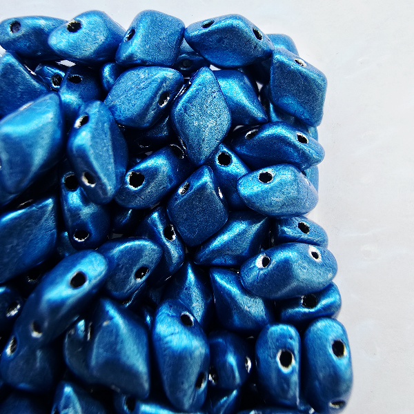 GemDuo 8x5 mm 06B03 Satureted Metallic Nebulas Blue