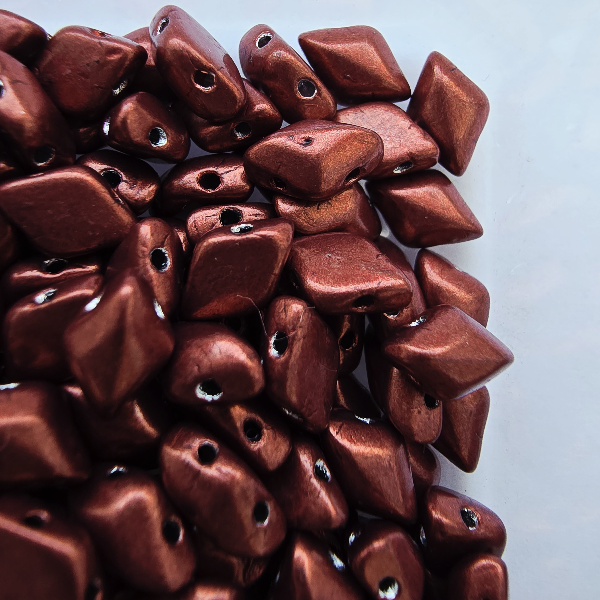 GemDuo 8x5 mm 06B02 Satureted Metallic Valiant Poppy