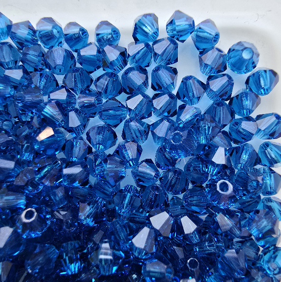 Gibigyongy.hu - PRECIOSA csiszolt kúpos 4 mm Capri Blue