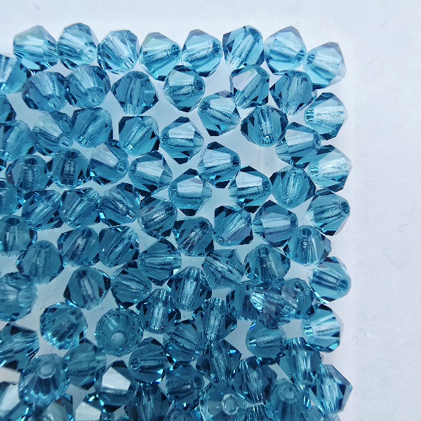 Gibigyongy.hu - PRECIOSA bicone gyöngy 4 mm Indicolet