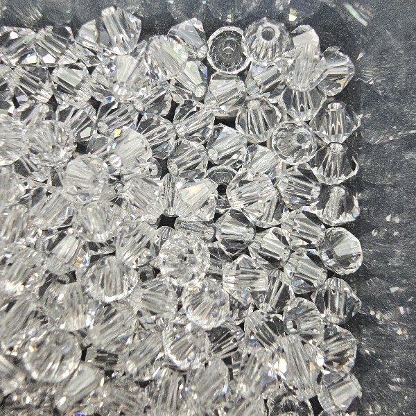Gibigyongy.hu - PRECIOSA bicone gyöngy 4 mm Crystal