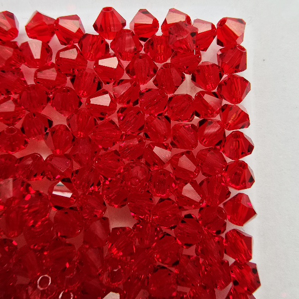 Gibigyongy.hu - PRECIOSA bicone gyöngy 4 mm Light Siam