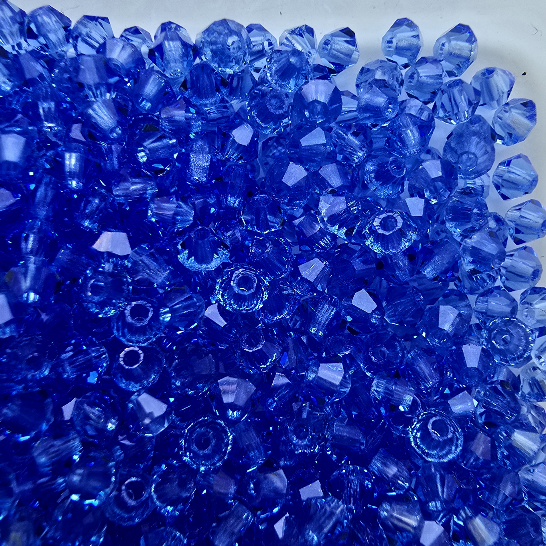 Gibigyongy.hu - PRECIOSA csiszolt kúpos 3 mm Sapphire