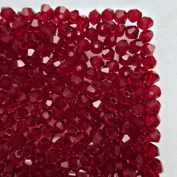 PRECIOSA bicone gyöngy 3 mm Siam