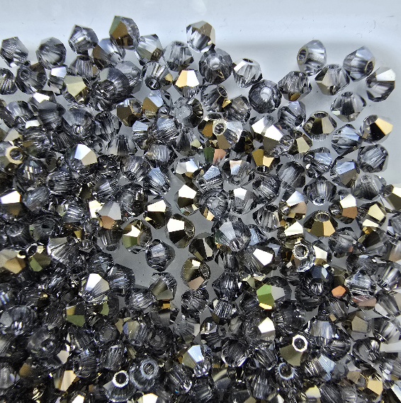Gibigyongy.hu - PRECIOSA csiszolt kúpos 3 mm Crystal Starlight Gold