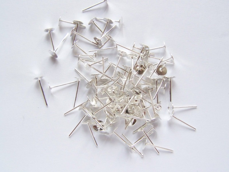 Fülbevalóalap beszúrós kúpos 4x12 mm ezüst FB6-3