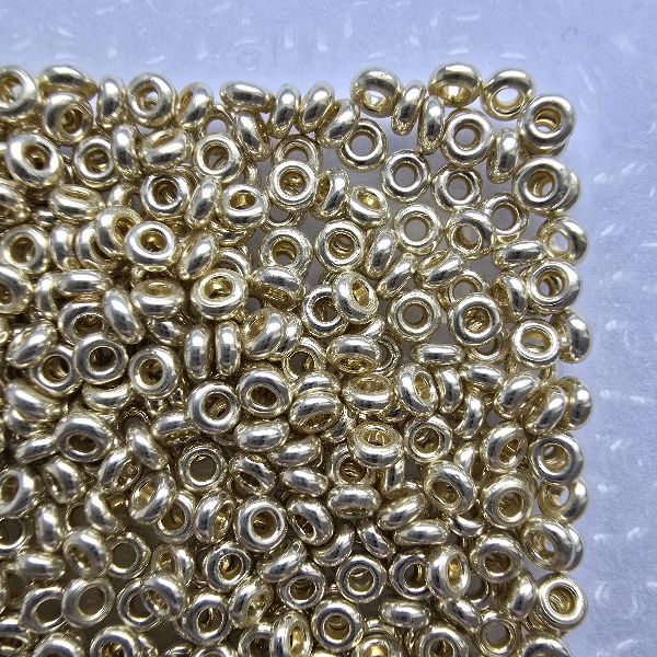 Gibigyongy.hu - TOHO Demi 8/0 PF558 PermaFinish - Galvanized Aluminum