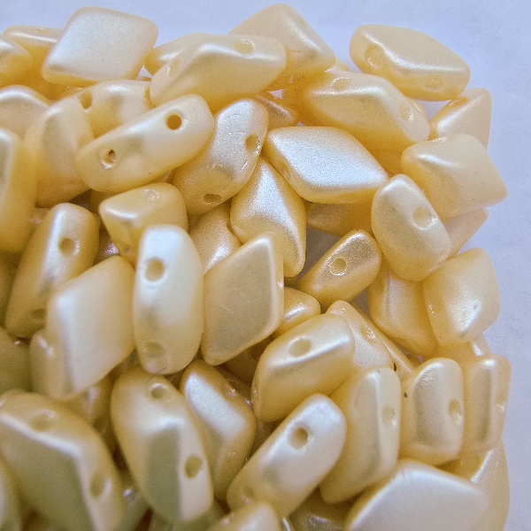 GemDuo 8x5 mm 25039AL Pastel Cream