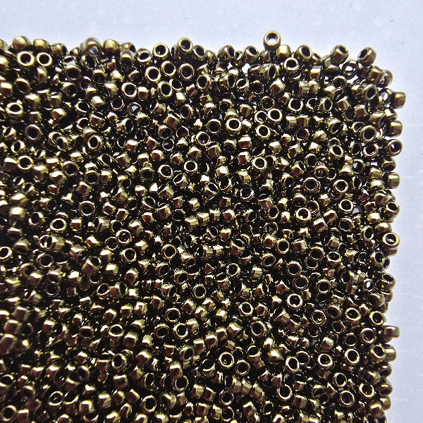 Gibigyongy.hu - TOHO kása 15/0 422 Gold-Lustered Dk Antique Bronze