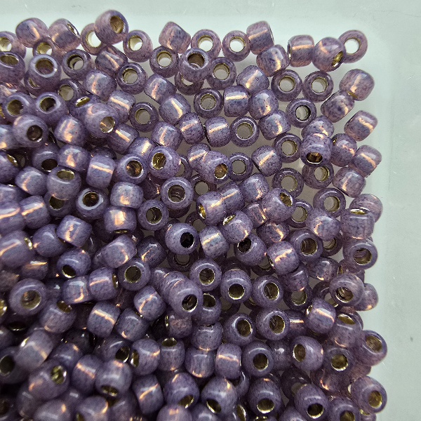 Gibigyongy.hu - TOHO kása 8/0 PF2108 PermaFinish - Silver-Lined Milky Amethyst