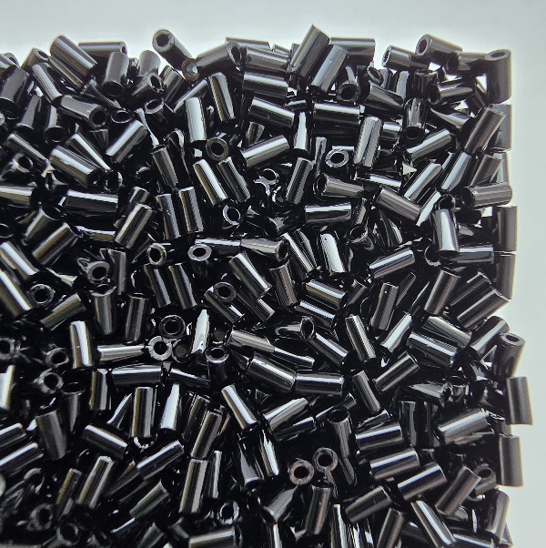 Gibigyongy.hu - MIYUKI bugle 3 mm 9401 Black