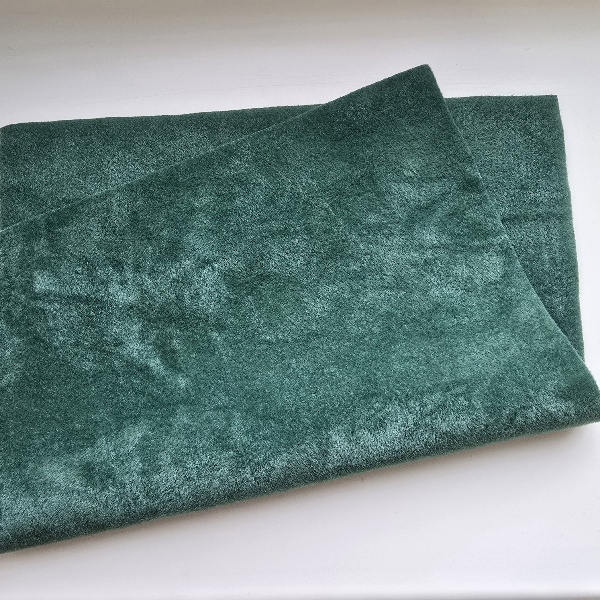 Gyöngyfűző alátét 28x35 cm sötétzöld