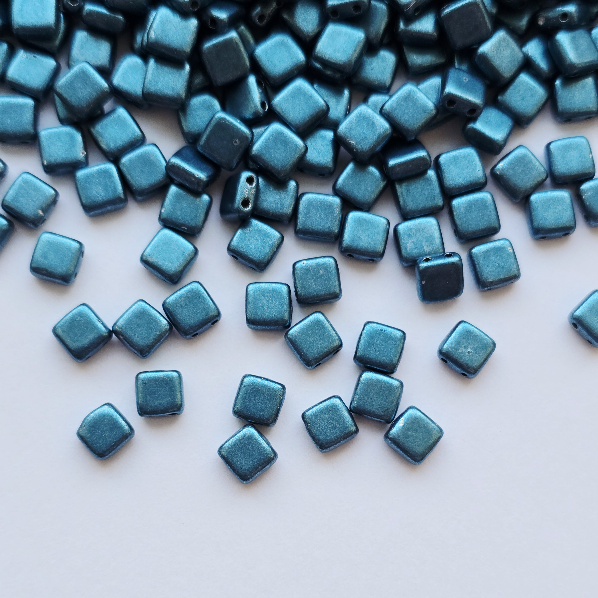 Gibigyongy.hu - Cseh TILE 6x6 mm 06B10 Saturated Metallic Quetzal Green