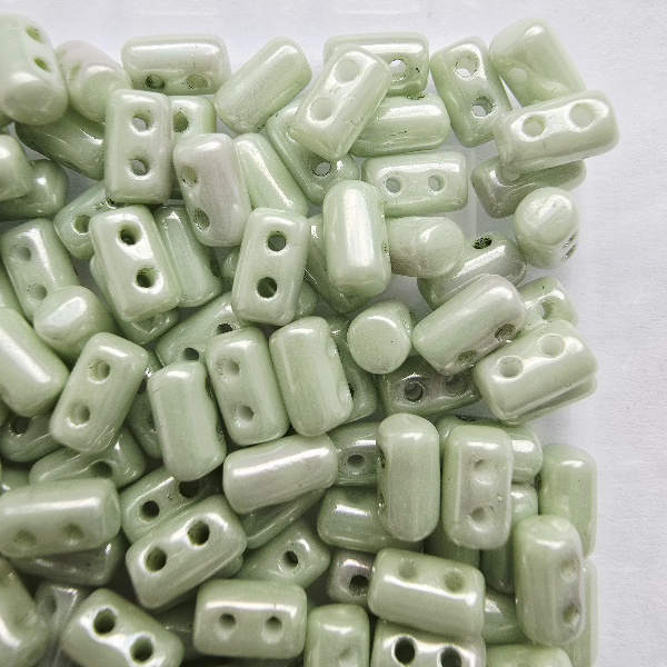 Rulla 3x5 mm LS03000 Luster-Chalk Light Green
