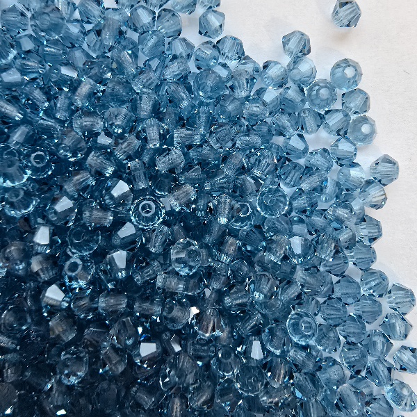 PRECIOSA bicone gyöngy 3 mm Malibu Blue