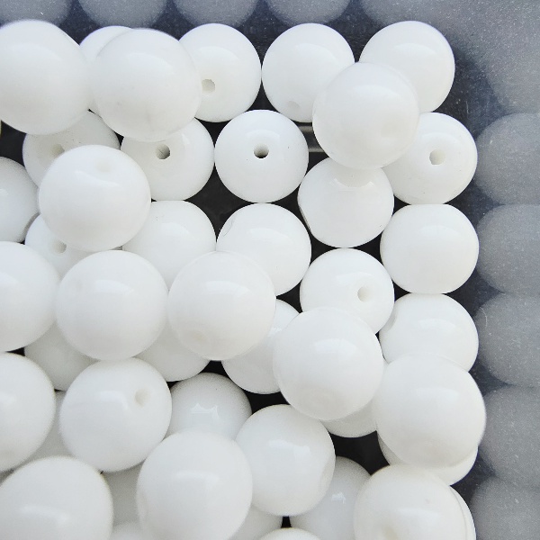 Gibigyongy.hu - Préselt golyó 6 mm 03000 White