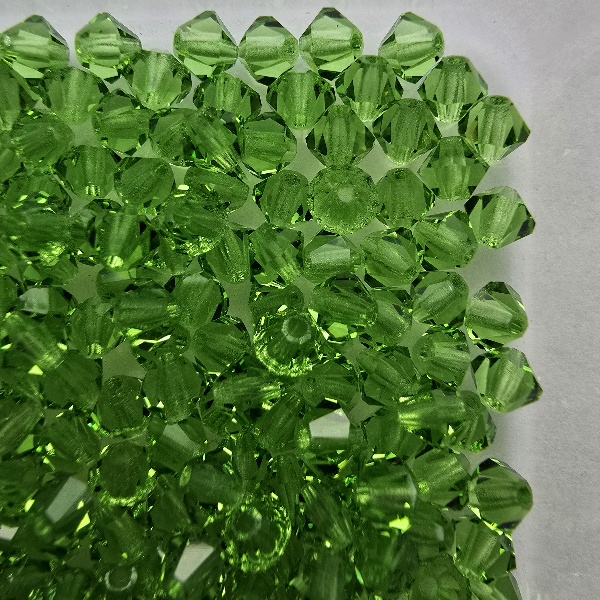 Gibigyongy.hu - PRECIOSA bicone gyöngy 4 mm Peridot