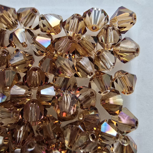 Gibigyongy.hu - PRECIOSA bicone gyöngy 6 mm Crystal Venus