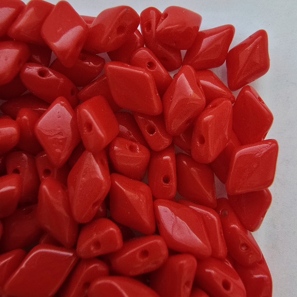 GemDuo 8x5 mm 93200 Opaque Red
