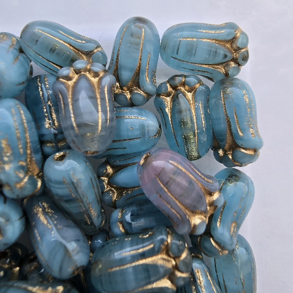 Gibigyongy.hu - Tulip Bud 12x8 mm X3199-54202 Aquamarine/gold