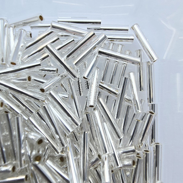 Gibigyongy.hu - TOHO bugle 9 mm 21 Silver-Lined Crystal