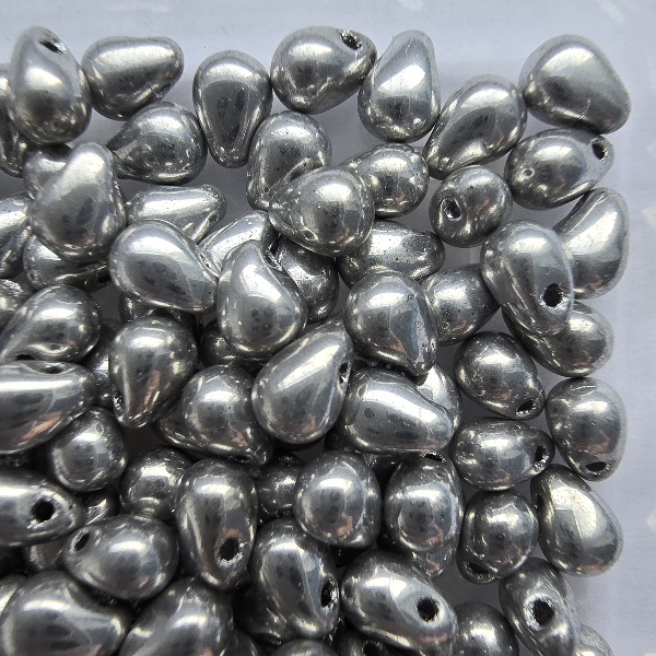 Gibigyongy.hu - Cseh Préselt Csepp 4x6 mm 27000CR Silver