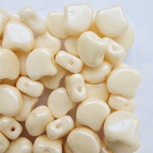 Gibigyongy.hu - Ginko 7,5x7,5 mm 03000-14413 Chalk Beige Luster