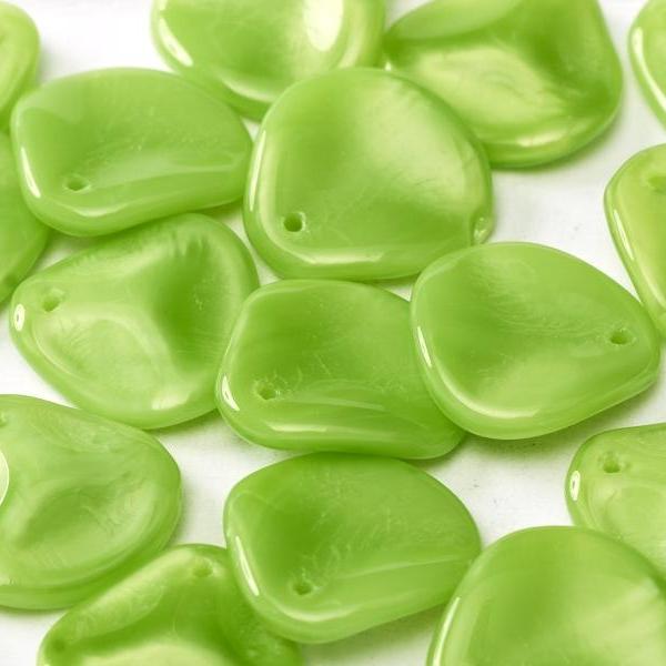 Gibigyongy.hu - Rose Petals 14x13 mm Apple Green 54000