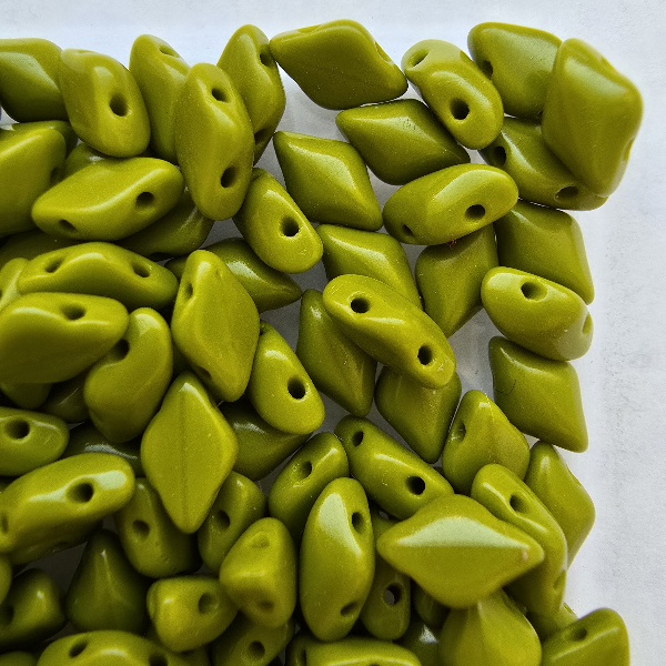 GemDuo 8x5 mm 53410 Opaque Olivine
